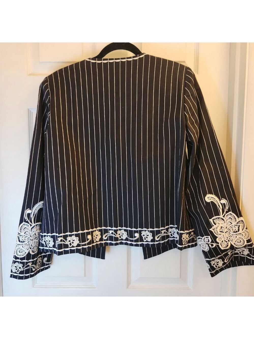 Oscar de la Renta Navy Blue Pinstripe Embroidered Floral Pantsuit Sz: 10 cotton - Picture 8 of 14